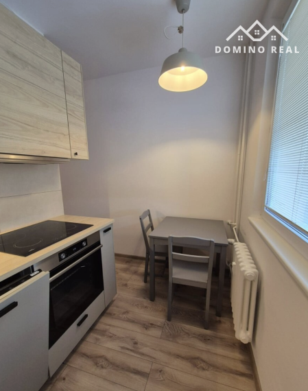 prenájom moderného 1-izbového bytu v blízkosti centra