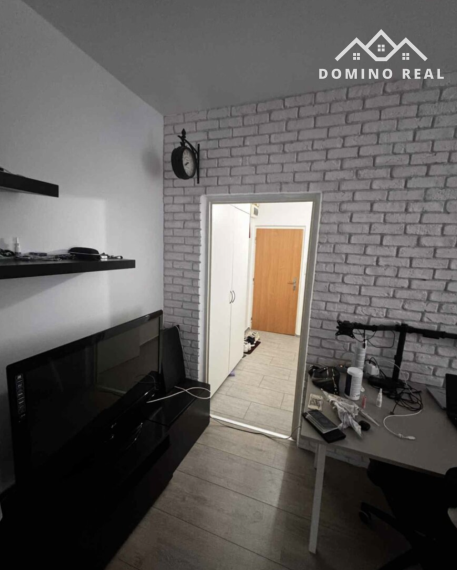 pekný 1-izbový byt v Karlovej Vsi