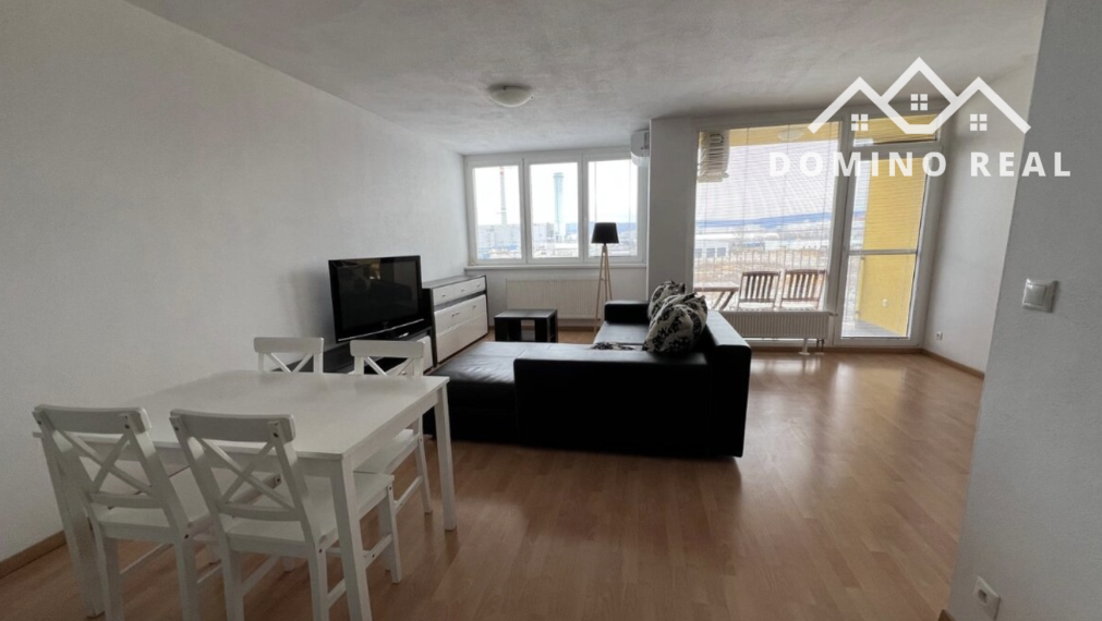 prenájom 2-izbového priestranného bytu