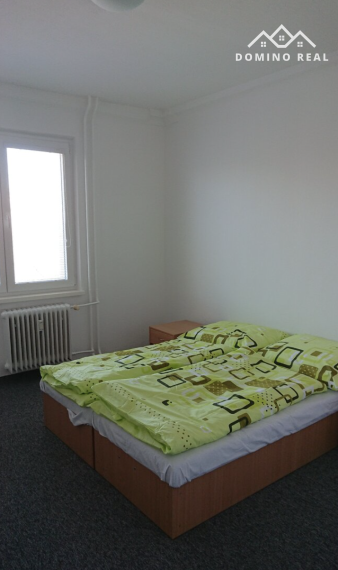 čiastočne zariadený 3-izbový byt na prenájom