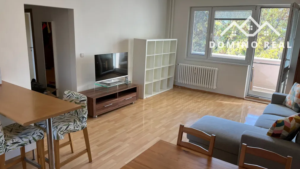 3-izbový byt v Ružinove s výhľadom na park