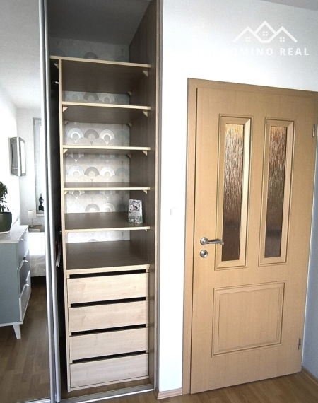 priestranný zariadený 2-izbový byt Jegeho Alej