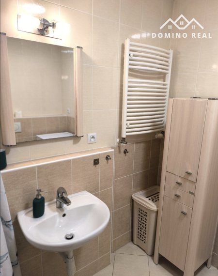 priestranný zariadený 2-izbový byt Jegeho Alej