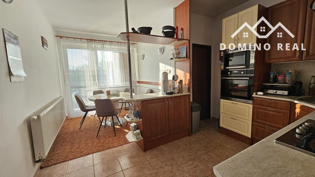 Veľký 6-izbový rodinný dom pri hrádzi v Dunajskej Lužnej