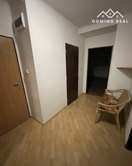 prenájom 2 izbového bytu s parkovaním vo dvore