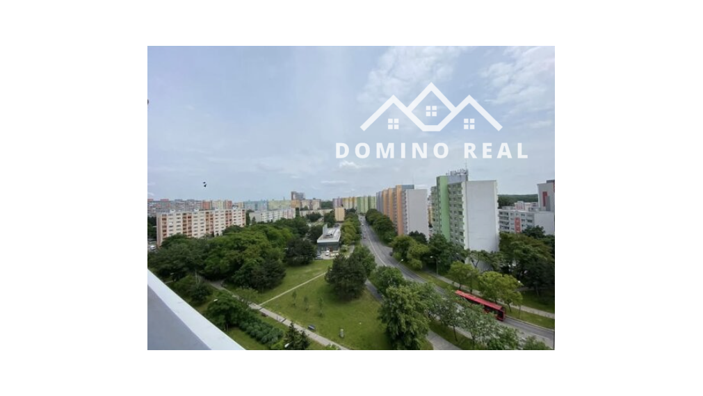 svetlá a zrekonštruovaná dvojgarzónka na prenájom