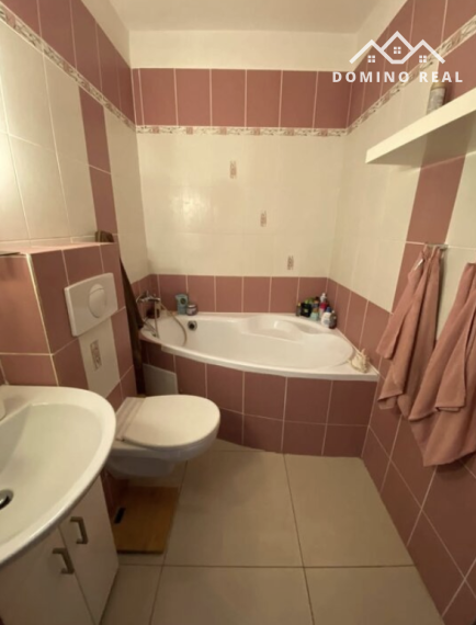 svetlá a zrekonštruovaná dvojgarzónka na prenájom