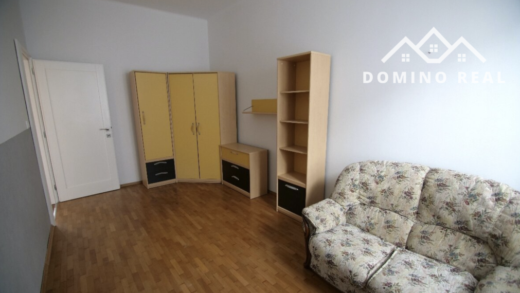 5-izbový priestranný byt na prenájom v centre