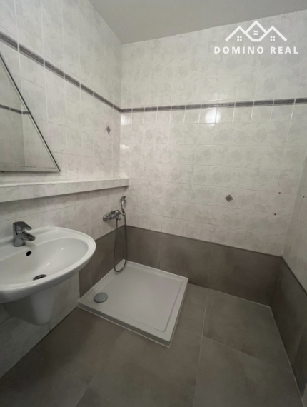 prenájom 4 izbového priestraného bytu