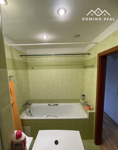 prenájom priestranného 1-izbového bytu s balkónom