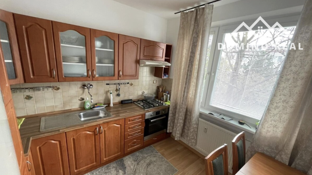 prenájom priestranného 1-izbového bytu s balkónom