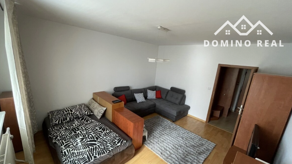 prenájom priestranného 1-izbového bytu s balkónom