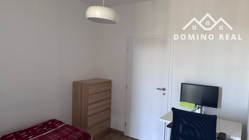 svetlý 3-izbový byt s vnútorným garážovím státím