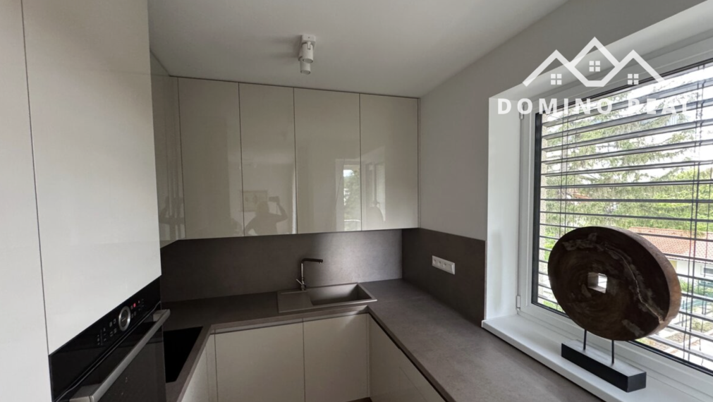 3-izbový byt na prenájom s parkovacím miestom