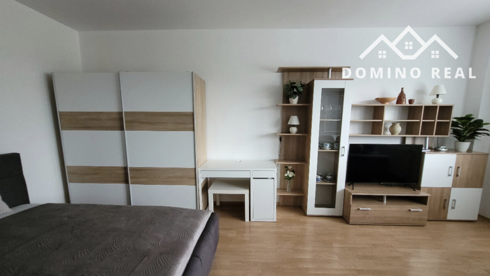 prenájom 1-izbového bytu s loggiou a parkovaním