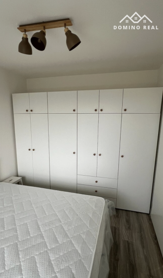 Moderný 2-izbový byt s parkovaním a pivnicou