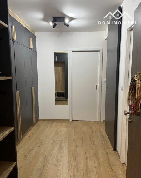 moderný, štýlový 2 izbový byt s parkingom