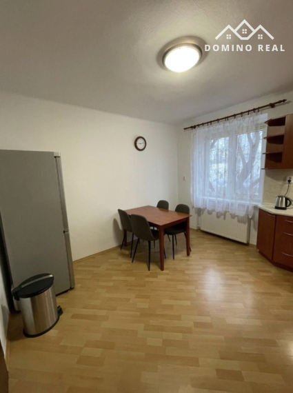 2 izbový byt v tichej lokalite s parkovaním vo dvore