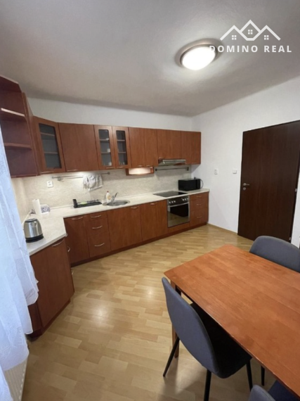 2 izbový byt v tichej lokalite s parkovaním vo dvore