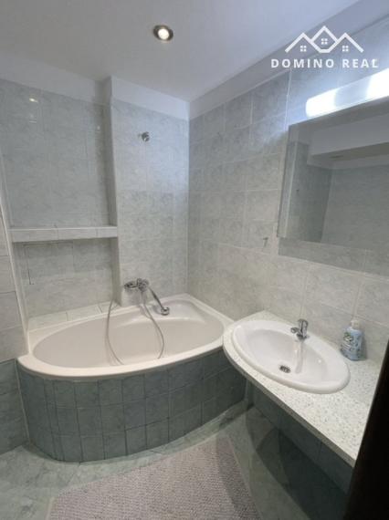 2 izbový byt v tichej lokalite s parkovaním vo dvore