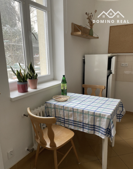 kompletne zariadený byt s balkónom vo vilovej štvrti