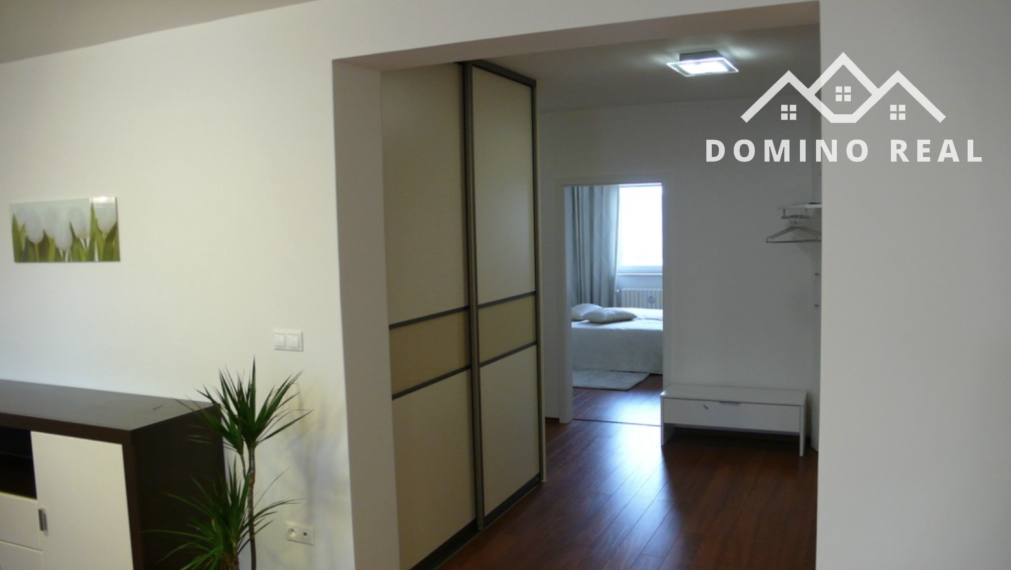 priestranný 4-izbový kompletne zariadený byt na prenájom