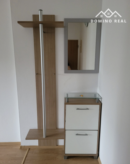 prenájom 1-izbového bytu s loggiou a parkovaním