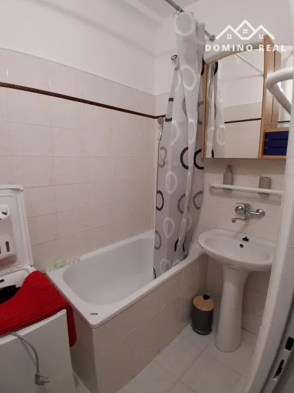 2-izbový byt na Ostredkoch v tichej lokalite