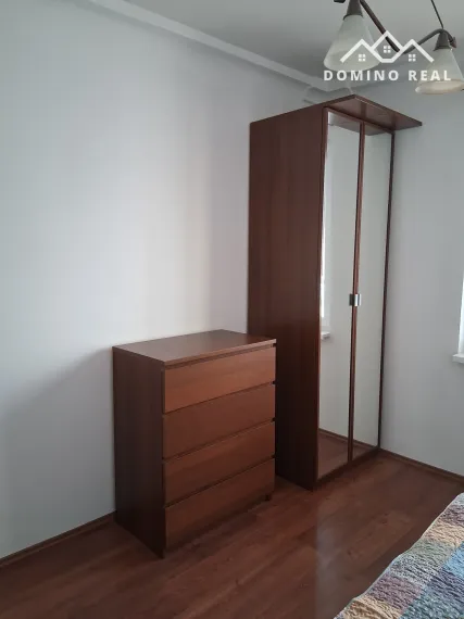 2-izbový byt na Ostredkoch v tichej lokalite