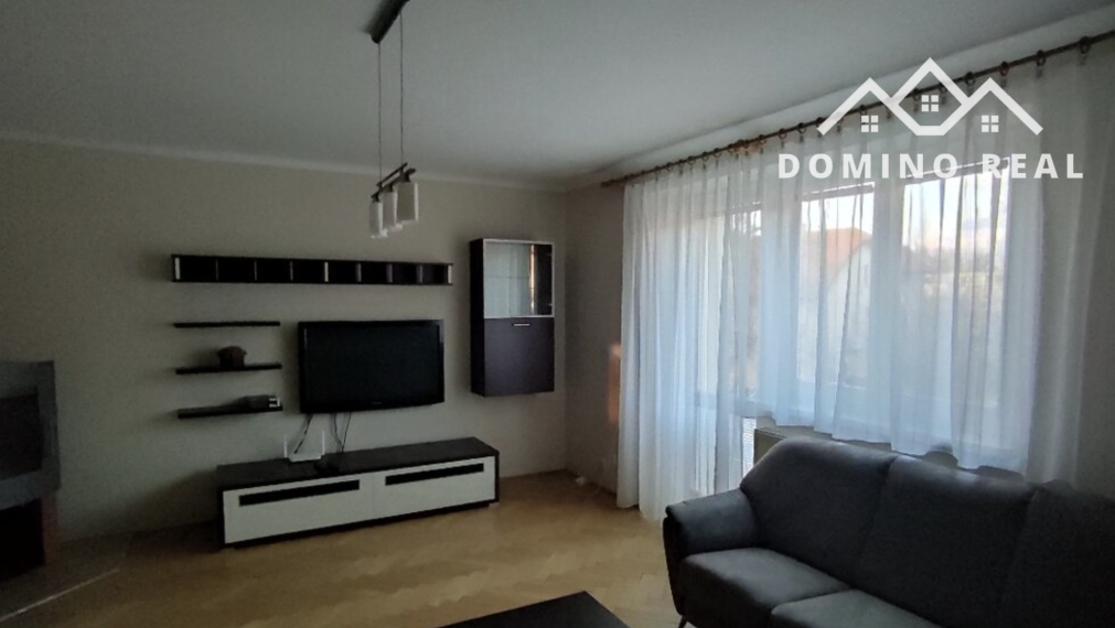 prenájom 3 izbového bytu s parkovacím miestom