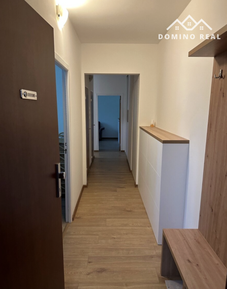 zrekonštruovaný kompletne zariadený 2-izbový byt
