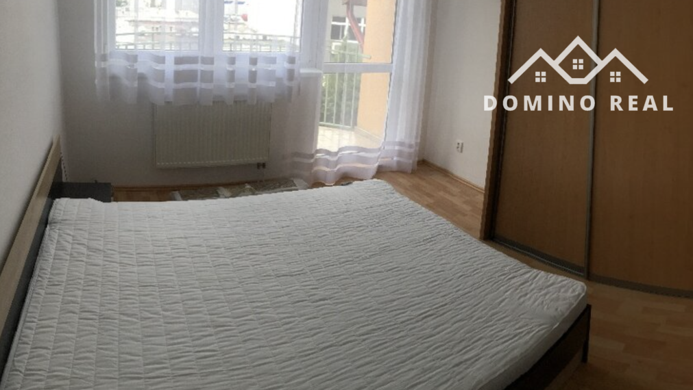 kompletne zariadený byt so samostatnými izbami