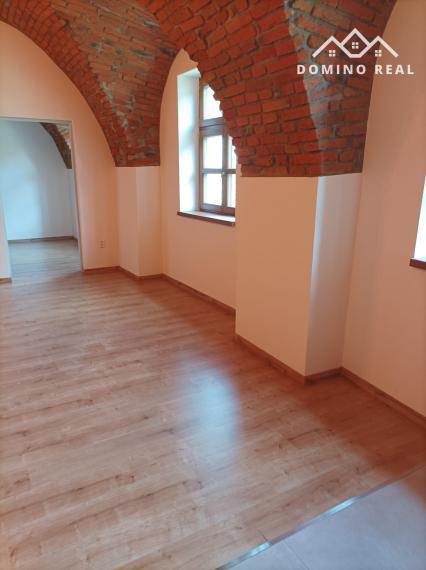 slnečný a priestranný 2-izbový byt na prenájom