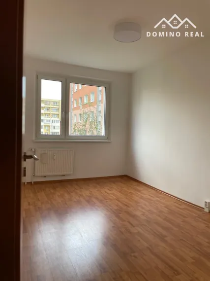 priestranný 3-izbový byt s možnosťou parkovania