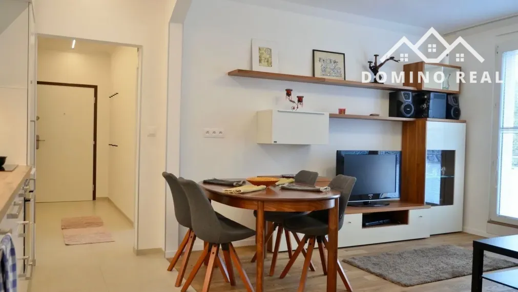 kompletne elegantne prerobený 3 izbový byt na prenájom