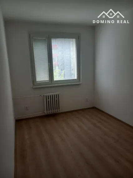 ihneď dostupný 4-izbový byt po čiastočnej rekonštrukcii