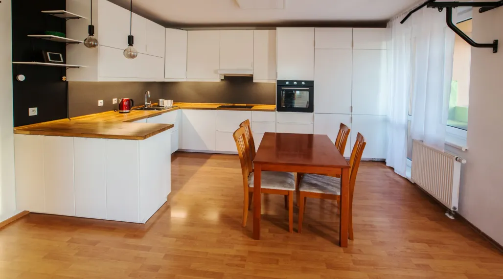 priestranný slnečný 1,5-izbový byt