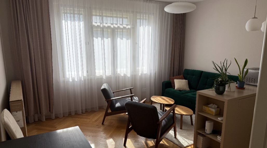 slnečný a elefantný 3 izbový byt v centre