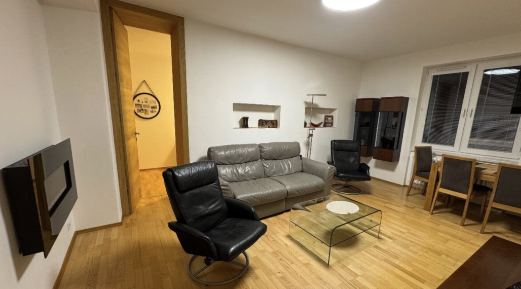 priestranný 4-izbový byt v rodinnej lokalite