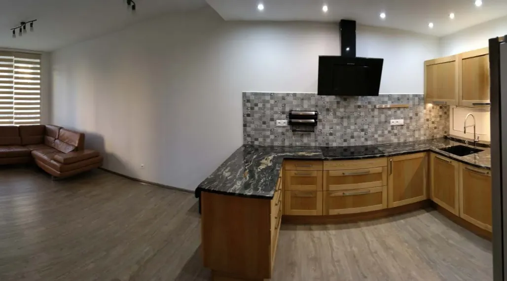 3-izbový byt s loggiou v Starom meste