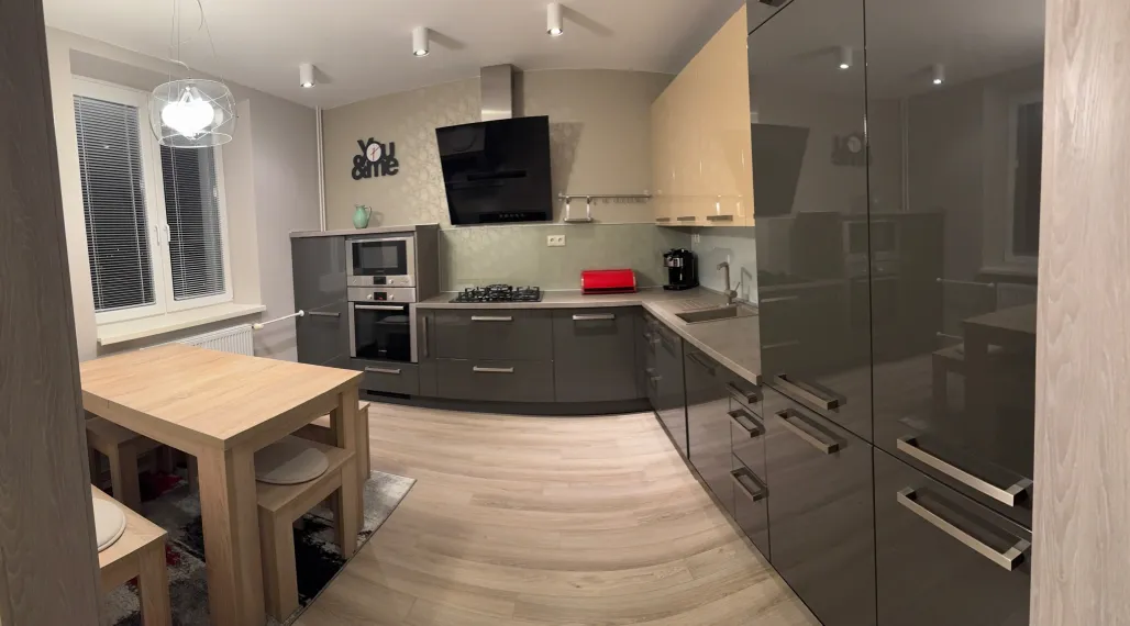 priestranný 3-izbový byt s loggiou v Senci