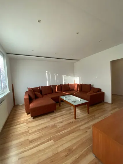 jedinečný byt na okraji Dlhých Dielov