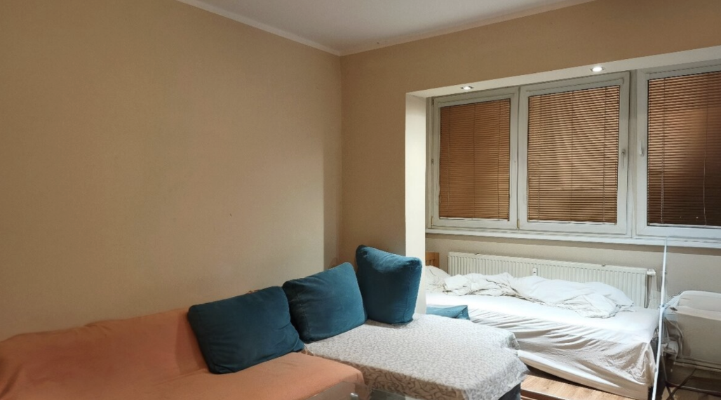 zariadená garzónka na Námestí Hraničiarov na predaj