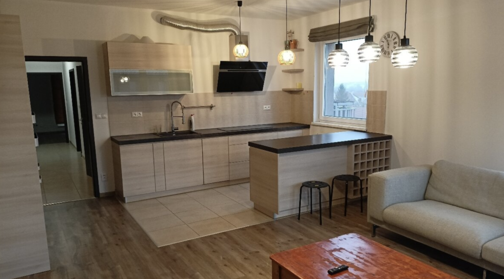 3-izbový byt na prenájom s garážovým státím