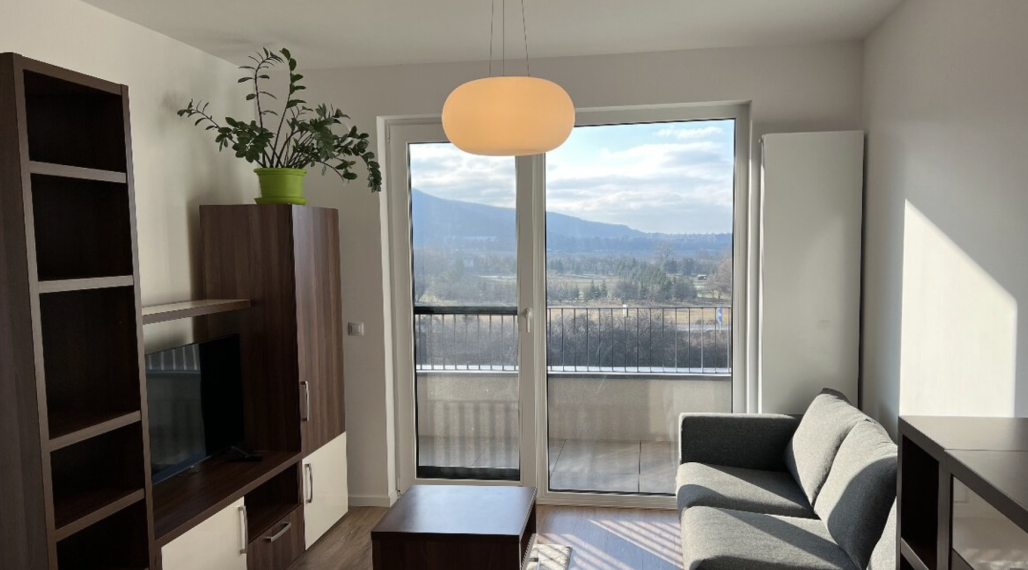 2-i byt v lokalite Bory na prenájom s parkovacím miestom