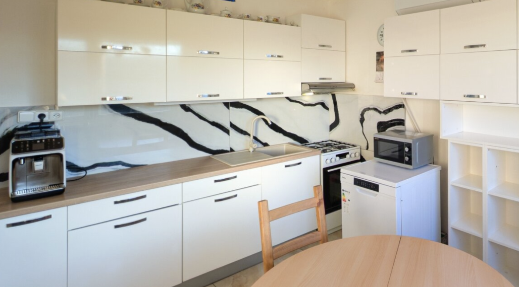 svetlý 3-izbový byt v Modre po rekonštrukcii na predaj