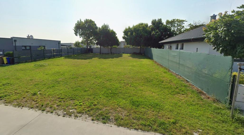 stavebný pozemok v Hrubej Borši na predaj