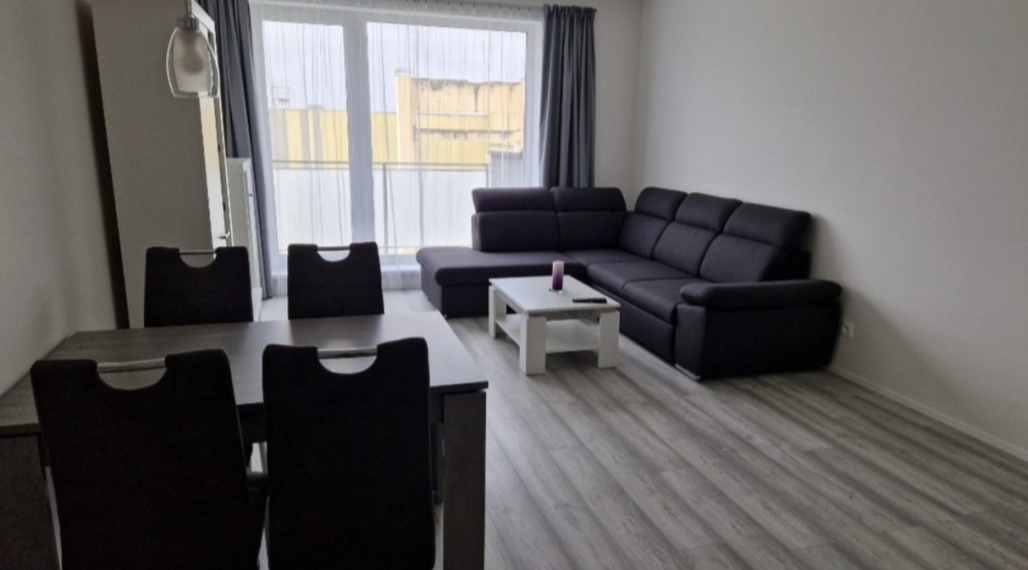 moderne zariadený 2-izbový byt v Noemis