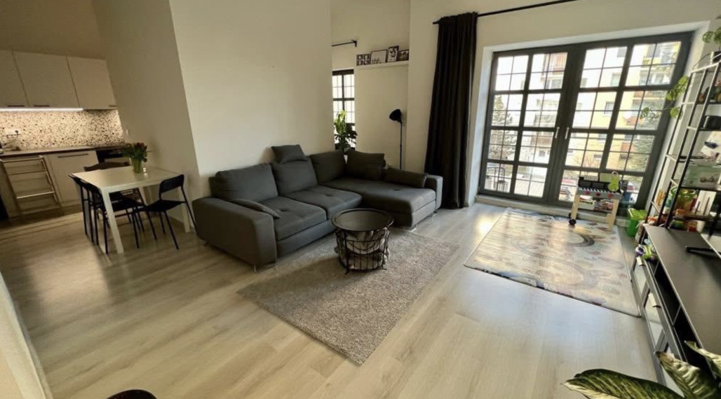 zariadený 2-izbový byt v bytovom dome Ružový mlyn