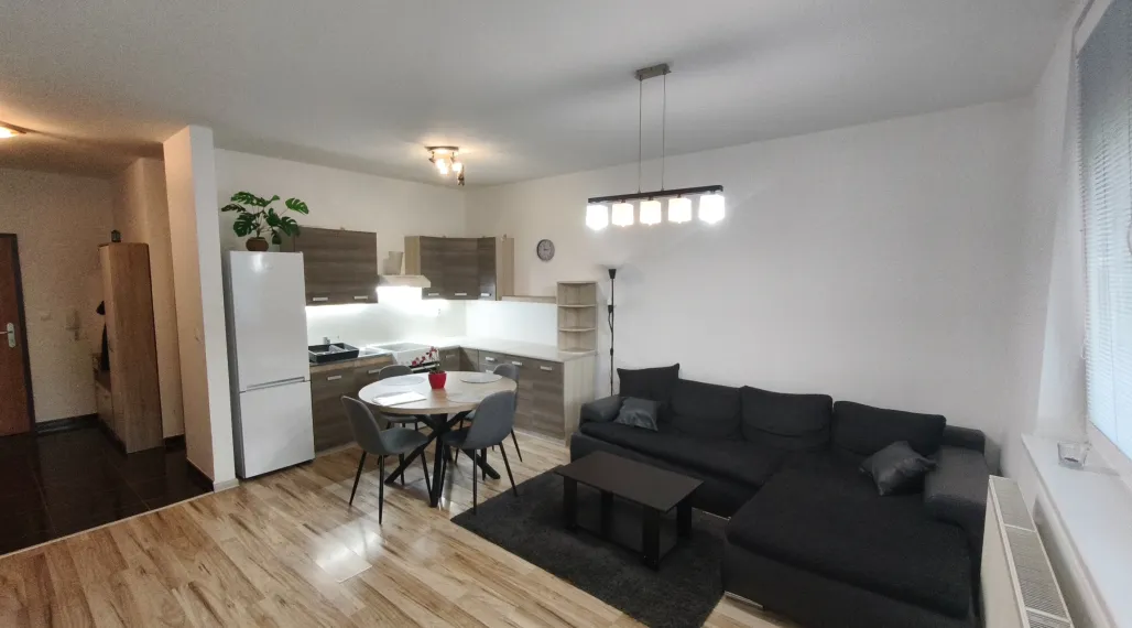 2-izbový byt s parkovacím miestom na prenájom